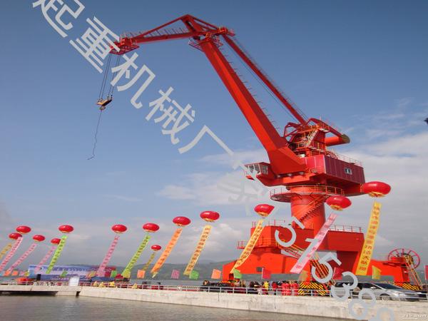 門座式起重機